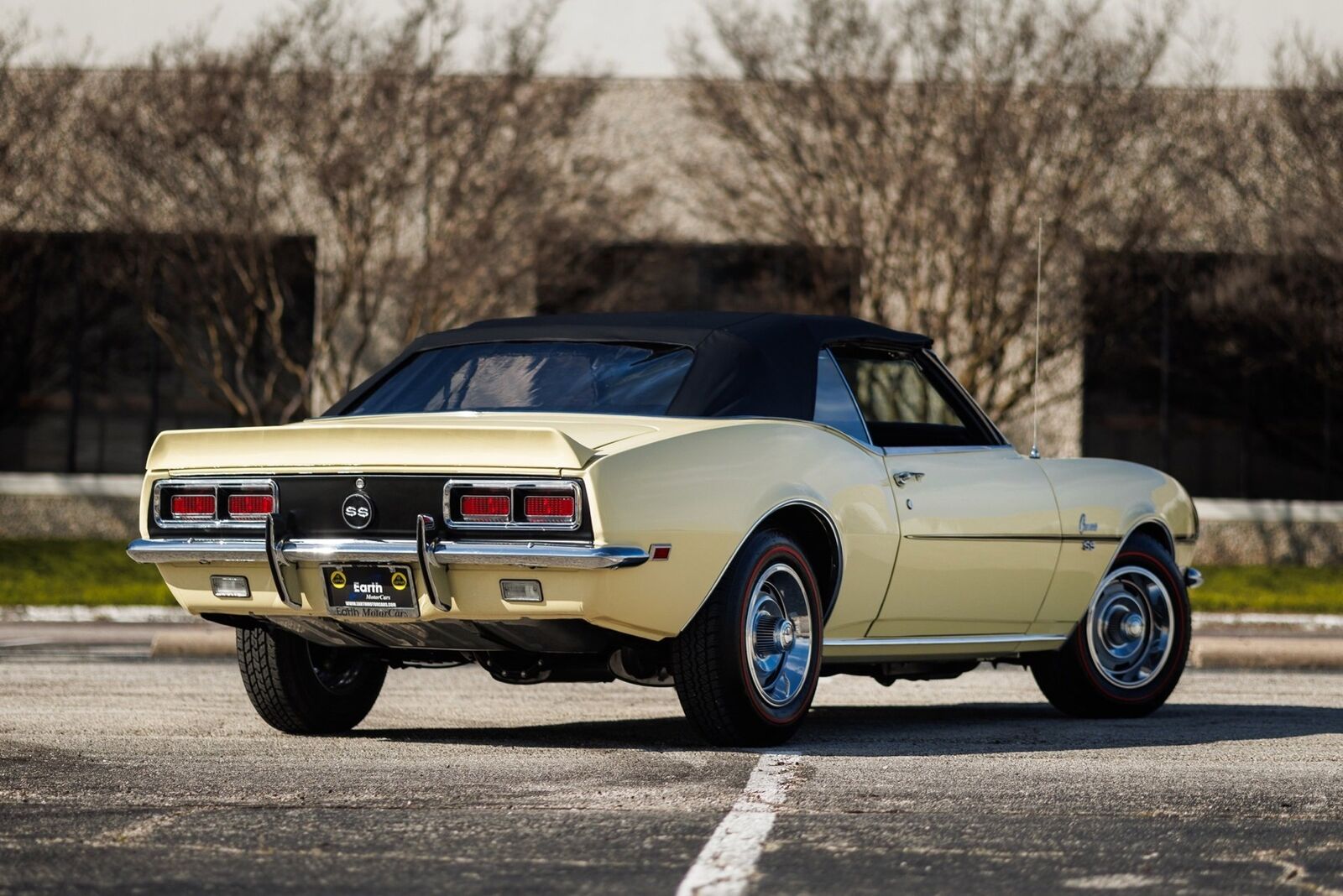 Chevrolet-Camaro-1968-Convertible-14