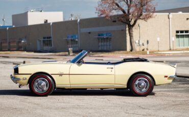 Chevrolet-Camaro-1968-Convertible-25