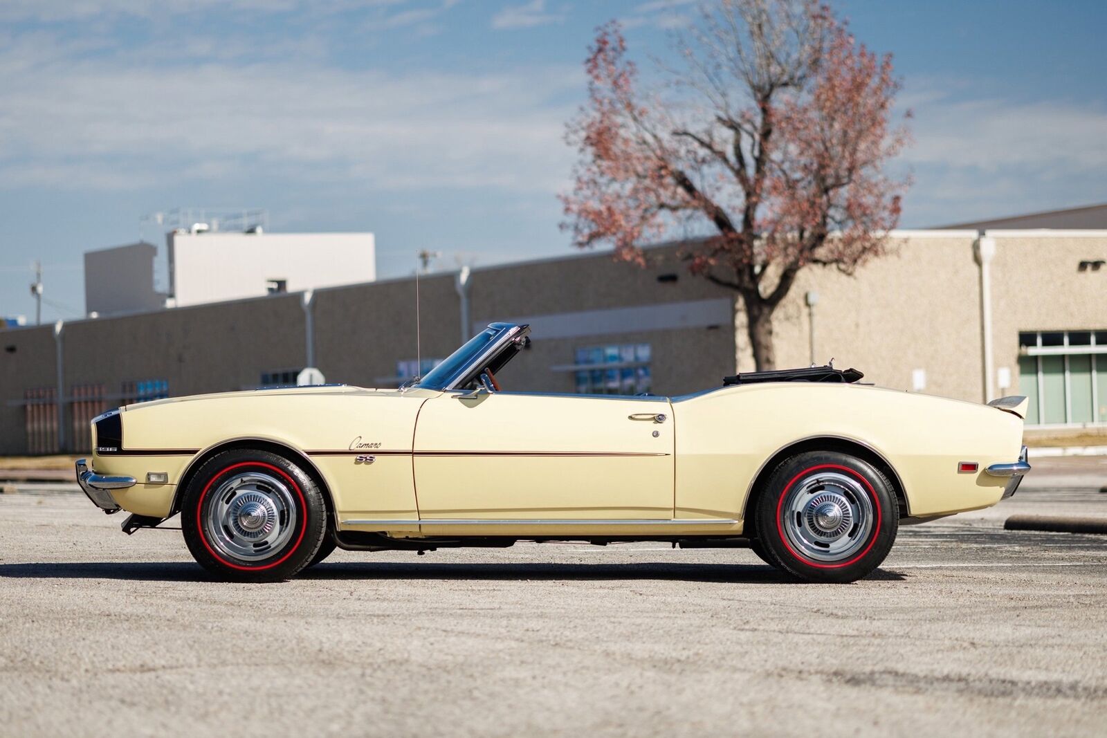 Chevrolet-Camaro-1968-Convertible-26