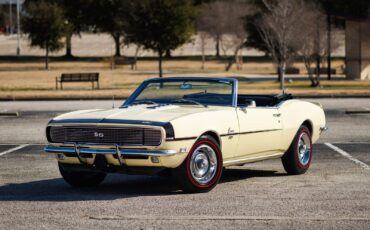 Chevrolet-Camaro-1968-Convertible-3