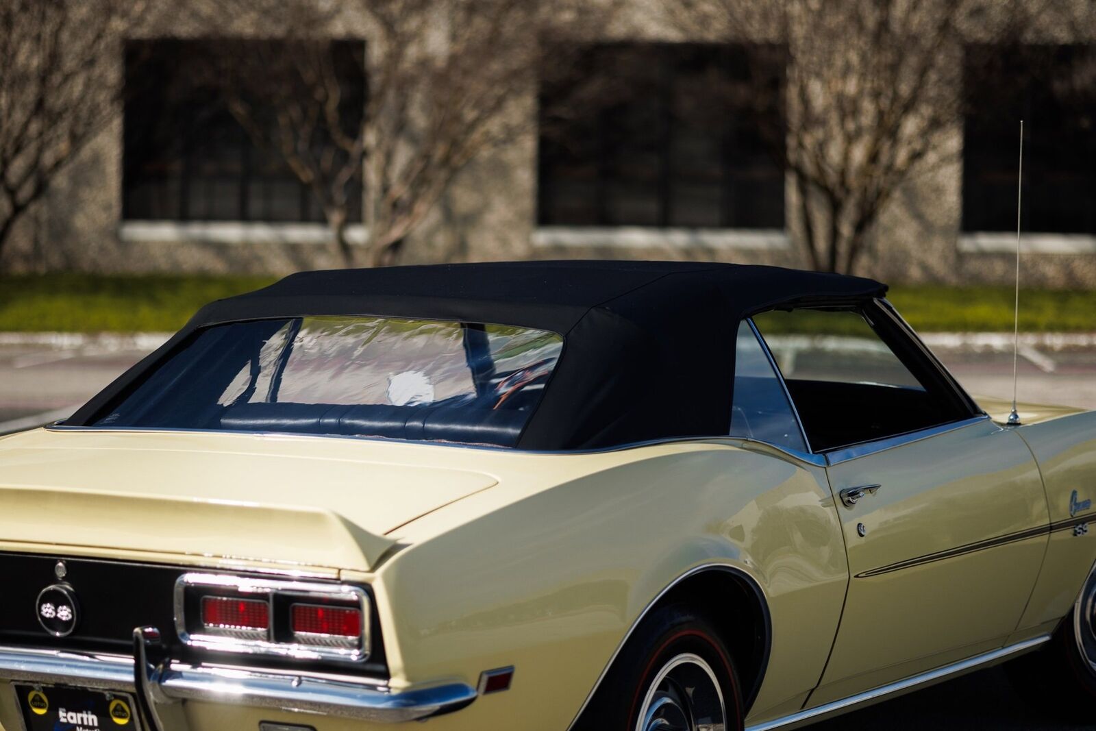 Chevrolet-Camaro-1968-Convertible-31
