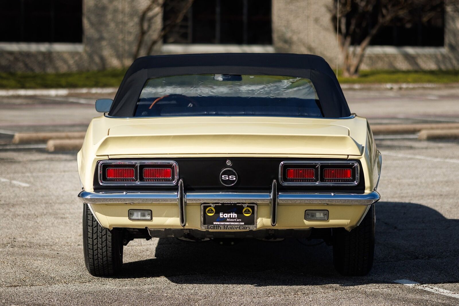 Chevrolet-Camaro-1968-Convertible-32