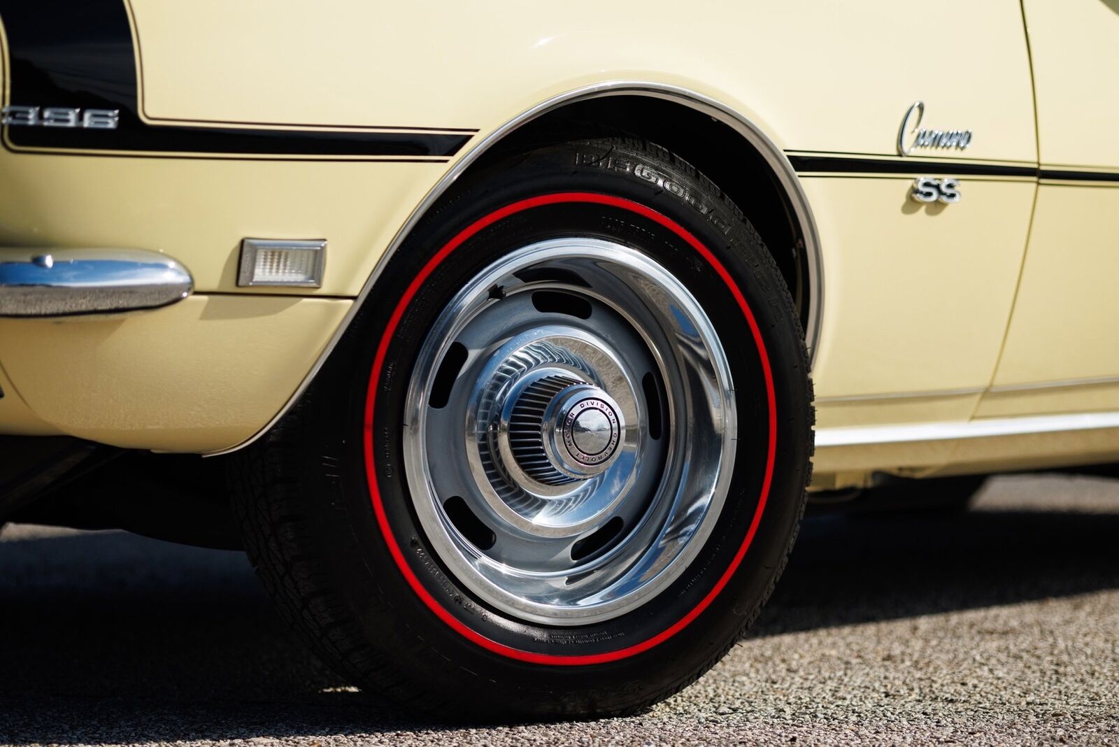 Chevrolet-Camaro-1968-Convertible-34