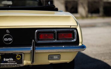Chevrolet-Camaro-1968-Convertible-37