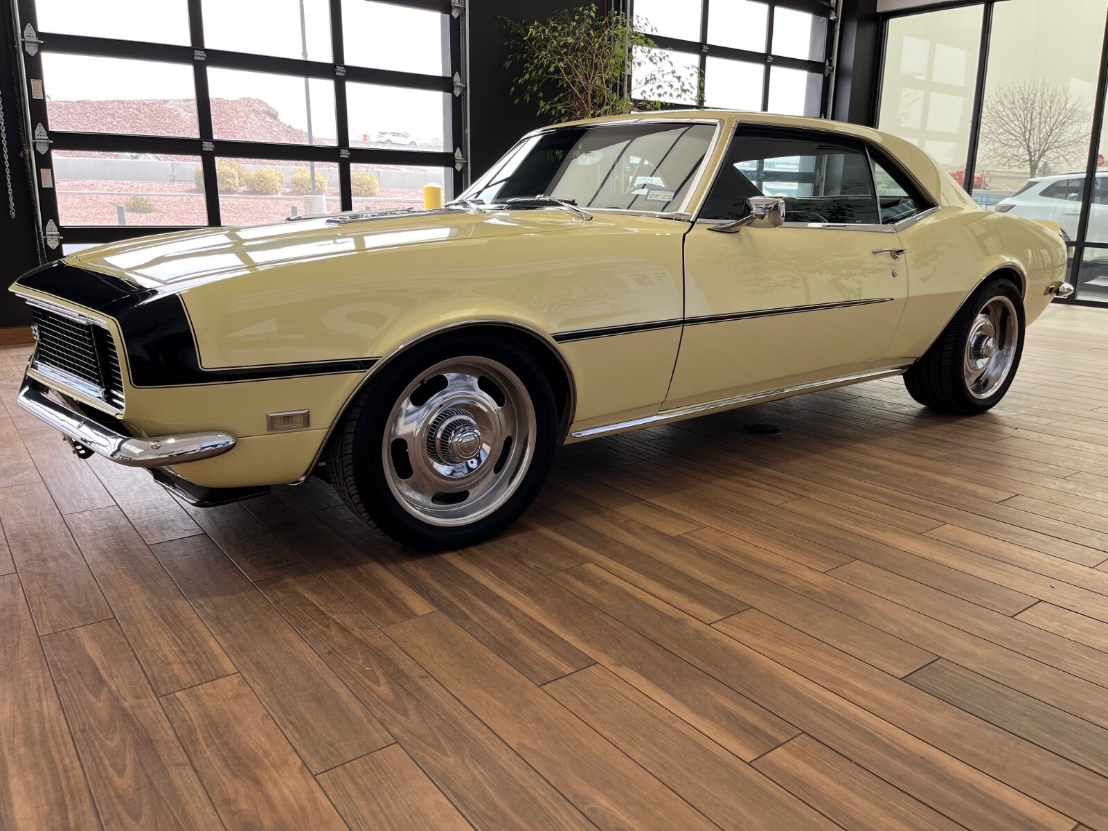 Chevrolet-Camaro-1968-Coupe-1