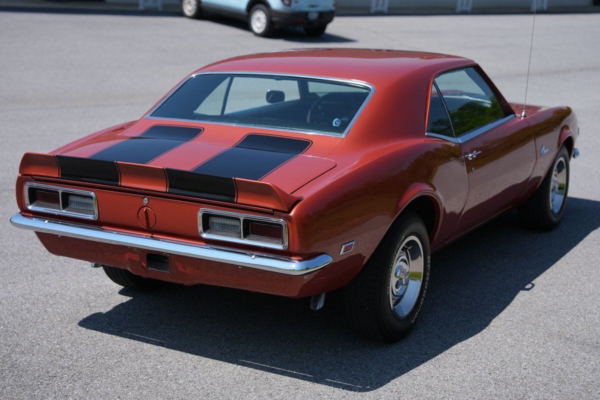 Chevrolet-Camaro-1968-Coupe-11