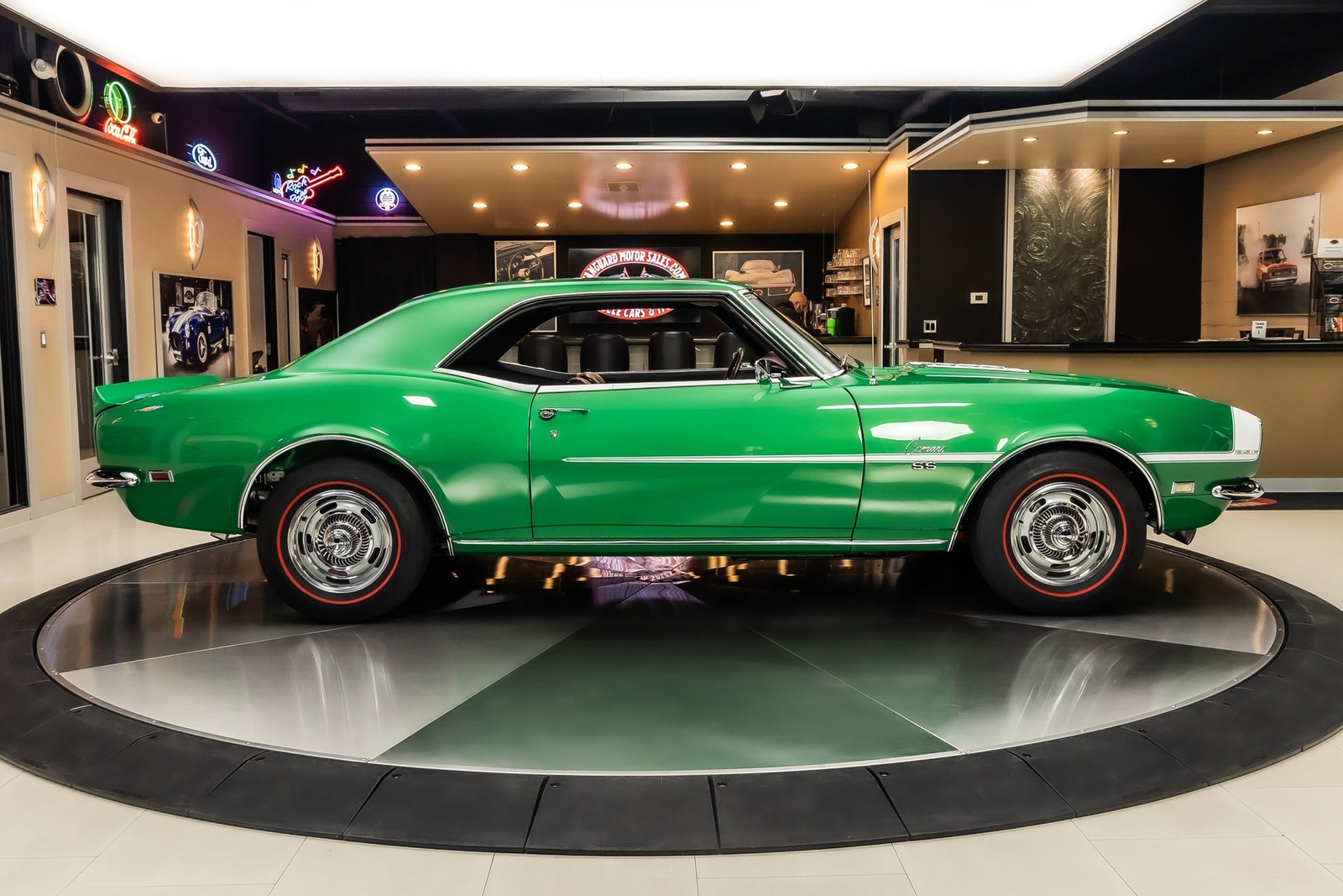 Chevrolet-Camaro-1968-Coupe-12