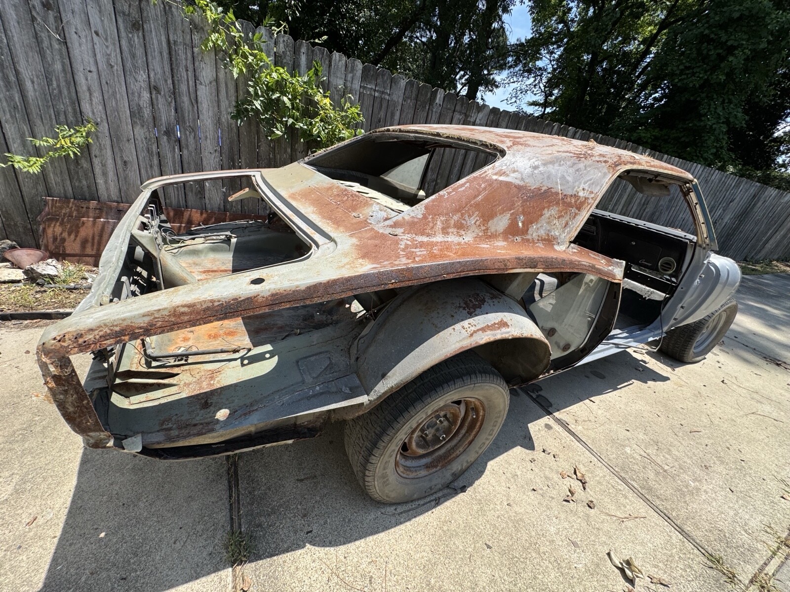 Chevrolet-Camaro-1968-Coupe-12