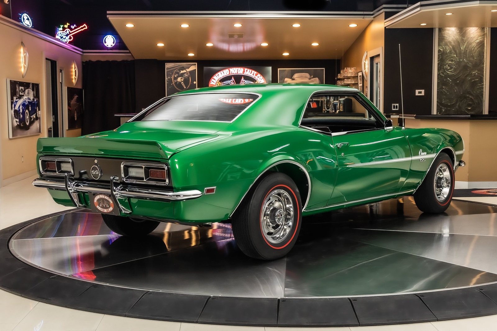 Chevrolet-Camaro-1968-Coupe-13
