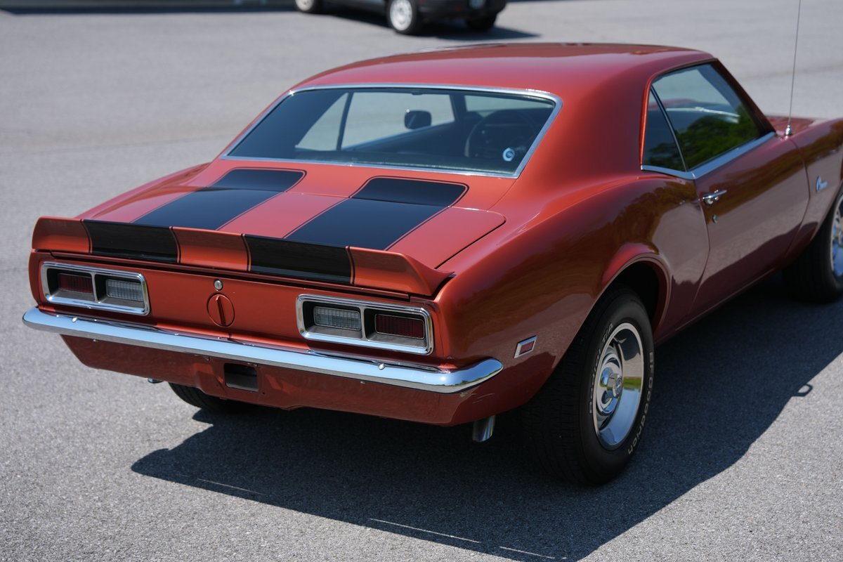 Chevrolet-Camaro-1968-Coupe-13