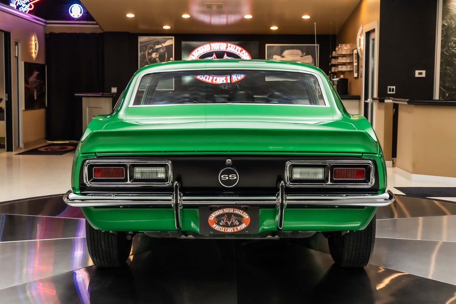 Chevrolet-Camaro-1968-Coupe-15