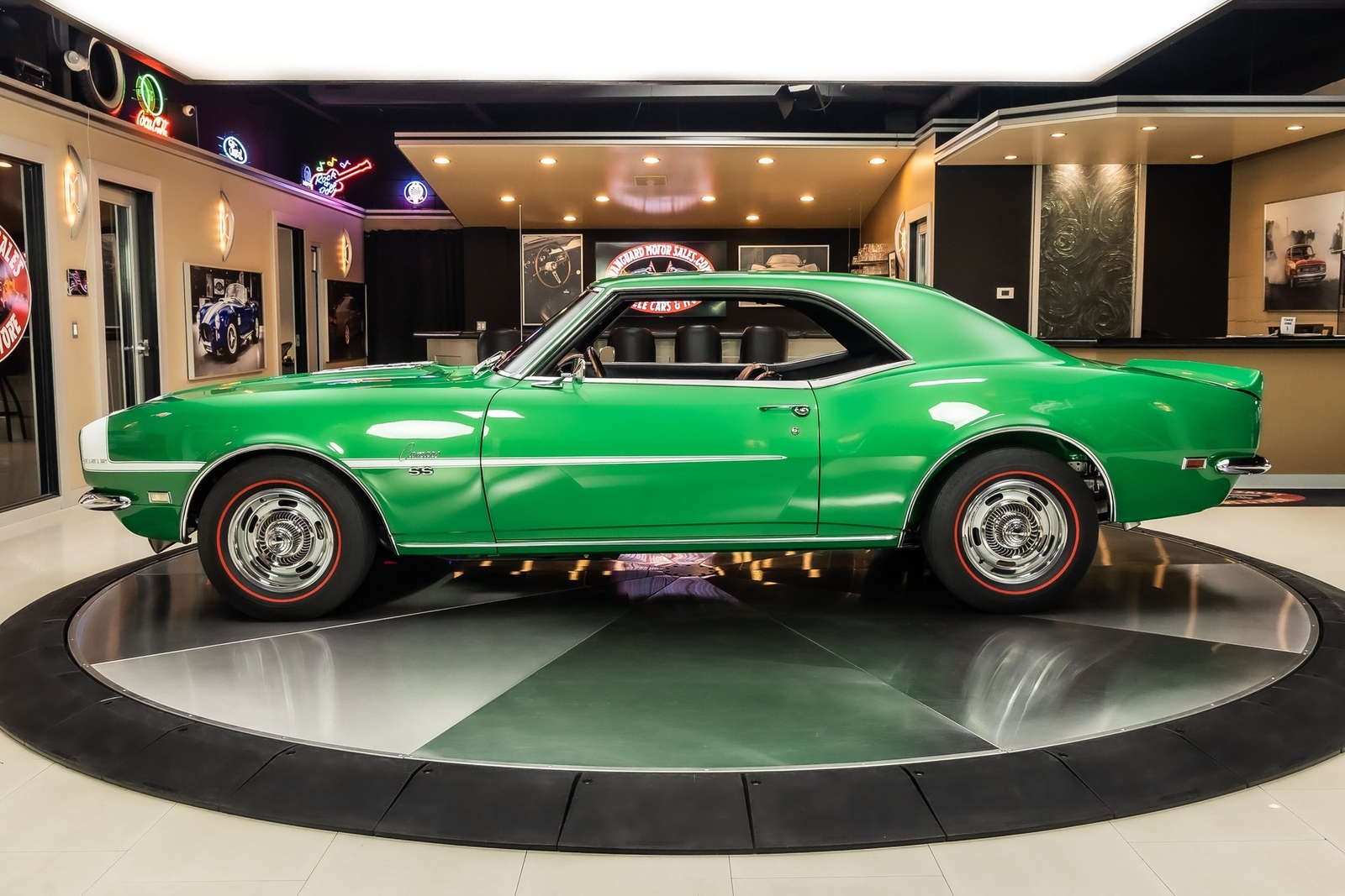 Chevrolet-Camaro-1968-Coupe-19