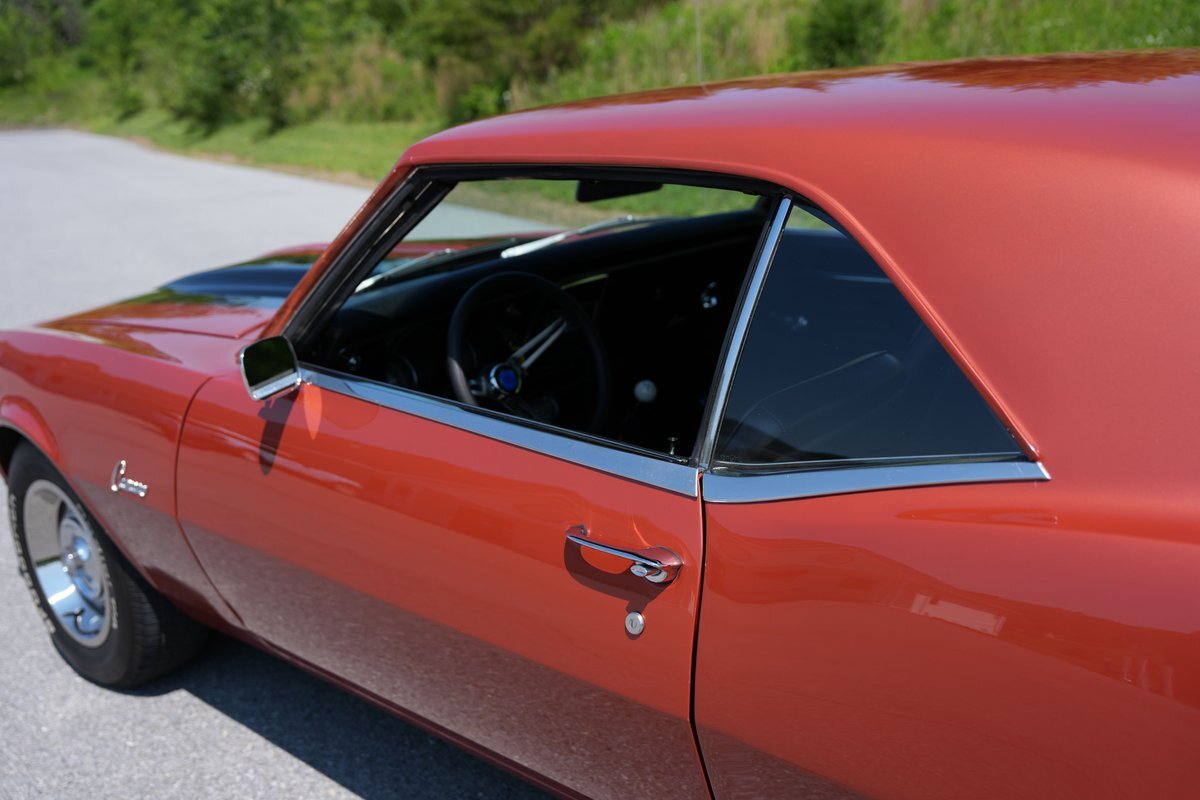 Chevrolet-Camaro-1968-Coupe-24