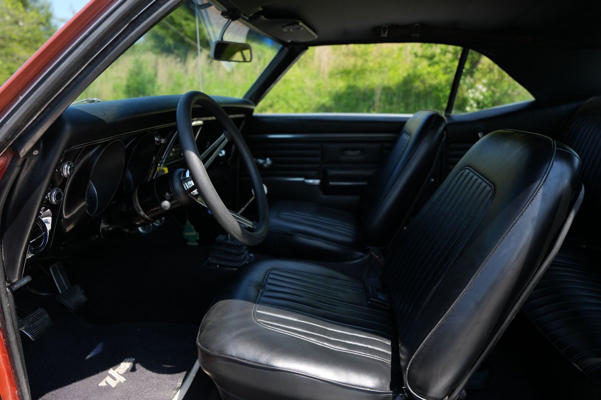 Chevrolet-Camaro-1968-Coupe-26