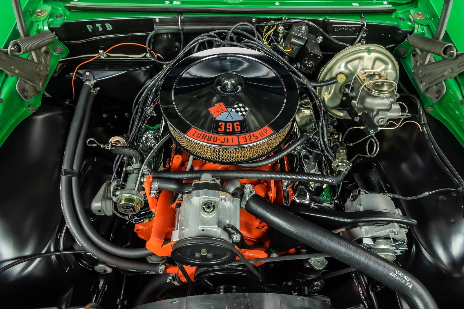 Chevrolet-Camaro-1968-Coupe-3