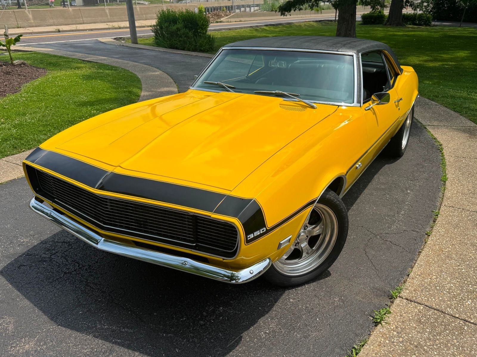 Chevrolet-Camaro-1968-Coupe