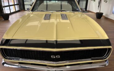 Chevrolet-Camaro-1968-Coupe-8
