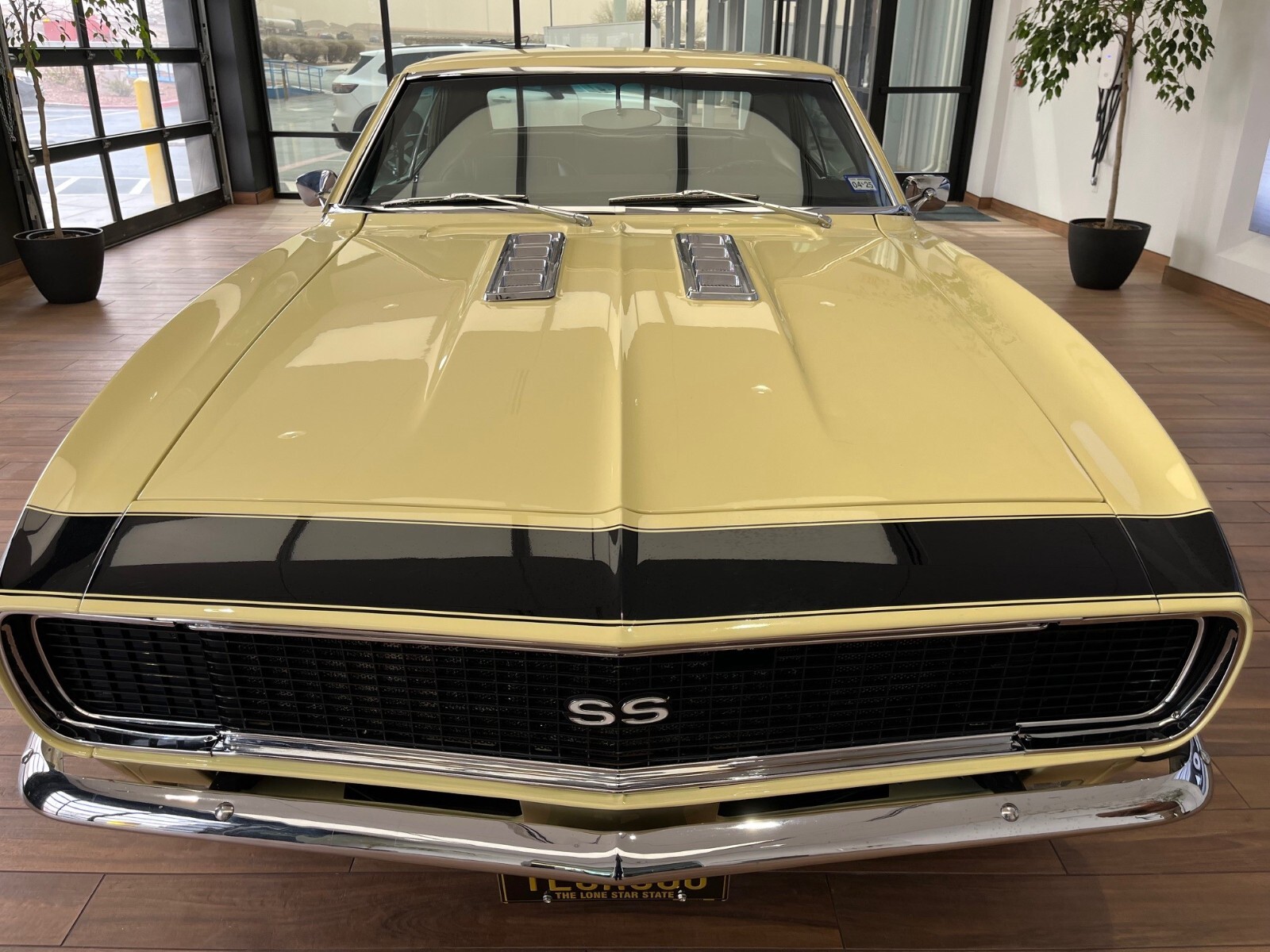 Chevrolet-Camaro-1968-Coupe-8
