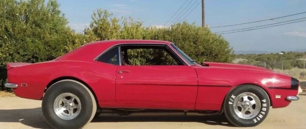 Chevrolet-Camaro-1968-Coupe-9