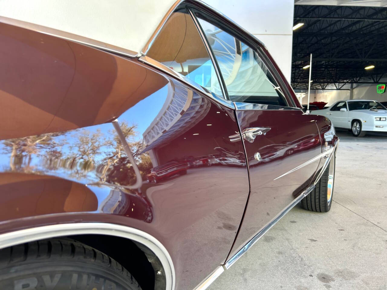 Chevrolet-Camaro-1968-Hatchback-17