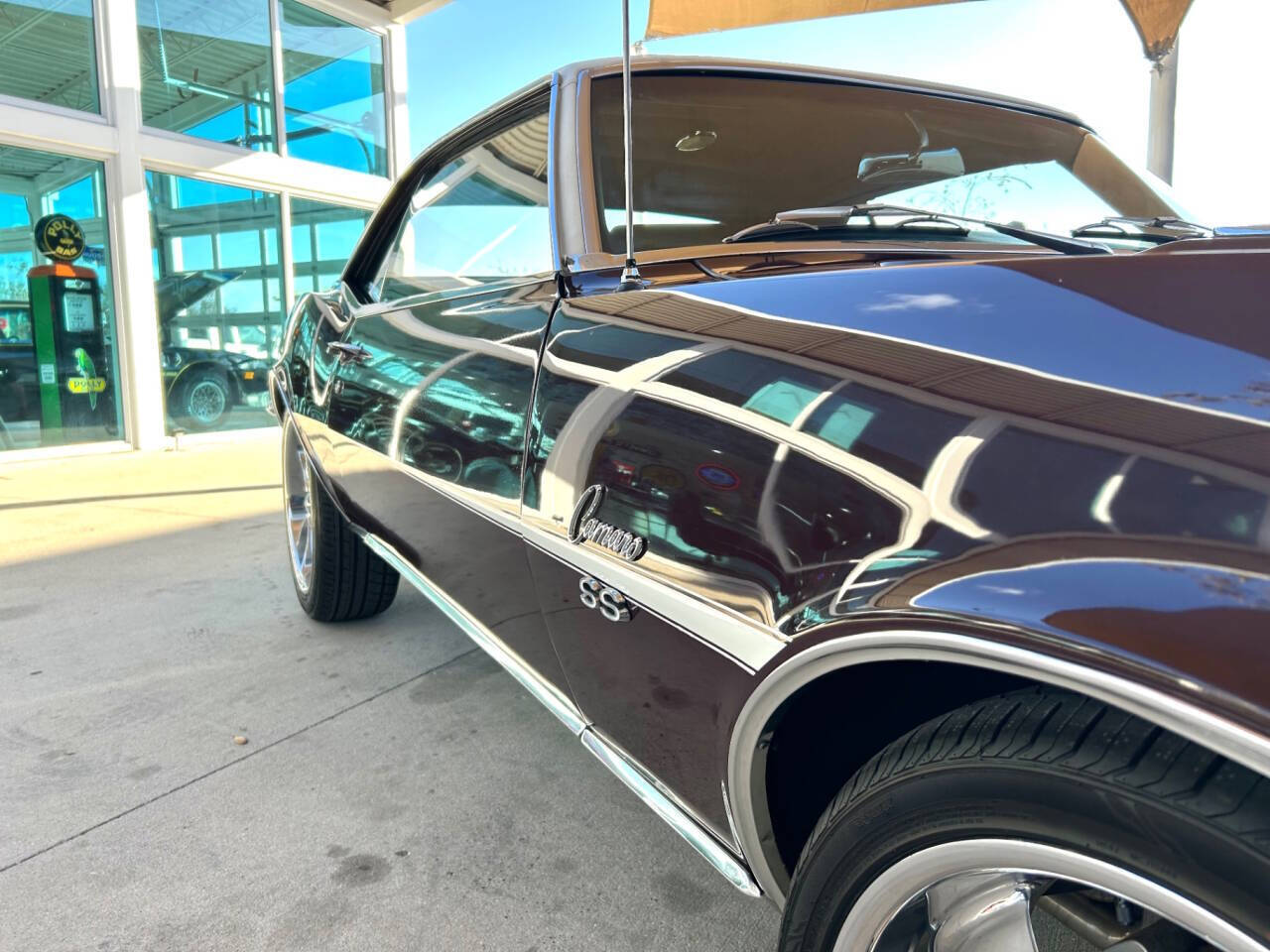 Chevrolet-Camaro-1968-Hatchback-18