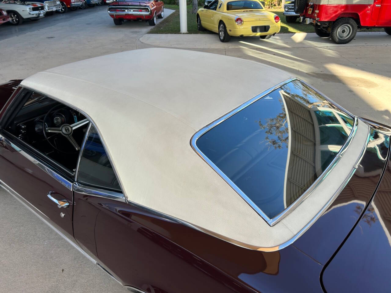 Chevrolet-Camaro-1968-Hatchback-20