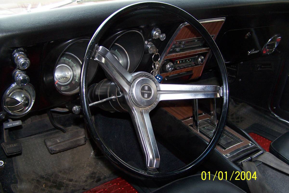 Chevrolet-Camaro-1968-custom-6
