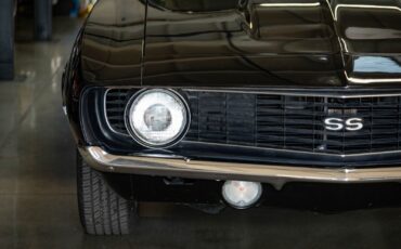 Chevrolet-Camaro-1969-2-Door-Coupe-13