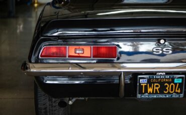 Chevrolet-Camaro-1969-2-Door-Coupe-17