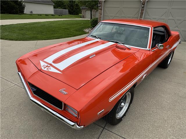 Chevrolet-Camaro-1969-2-Door-Coupe-25