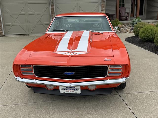 Chevrolet-Camaro-1969-2-Door-Coupe-26