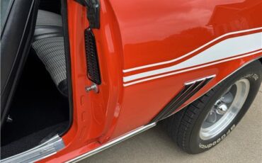 Chevrolet-Camaro-1969-2-Door-Coupe-33