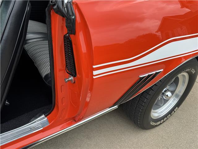 Chevrolet-Camaro-1969-2-Door-Coupe-33