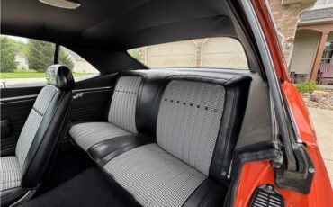 Chevrolet-Camaro-1969-2-Door-Coupe-4