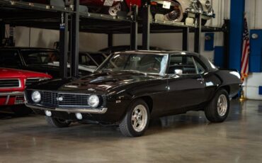 Chevrolet-Camaro-1969-2-Door-Coupe