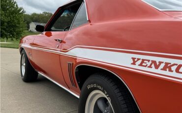 Chevrolet-Camaro-1969-2-Door-Coupe-5