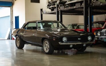 Chevrolet-Camaro-1969-2-Door-Coupe-9