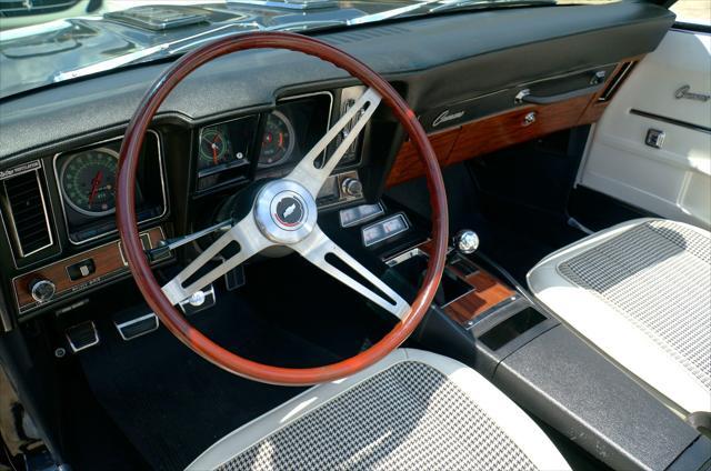 Chevrolet-Camaro-1969-25