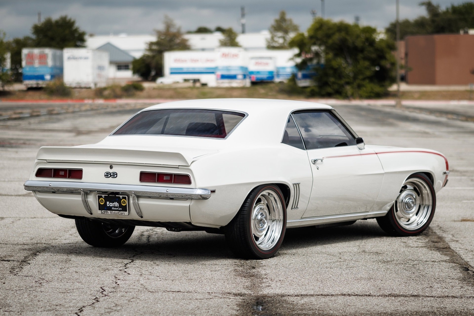 Chevrolet-Camaro-1969-2D-Coupe-10