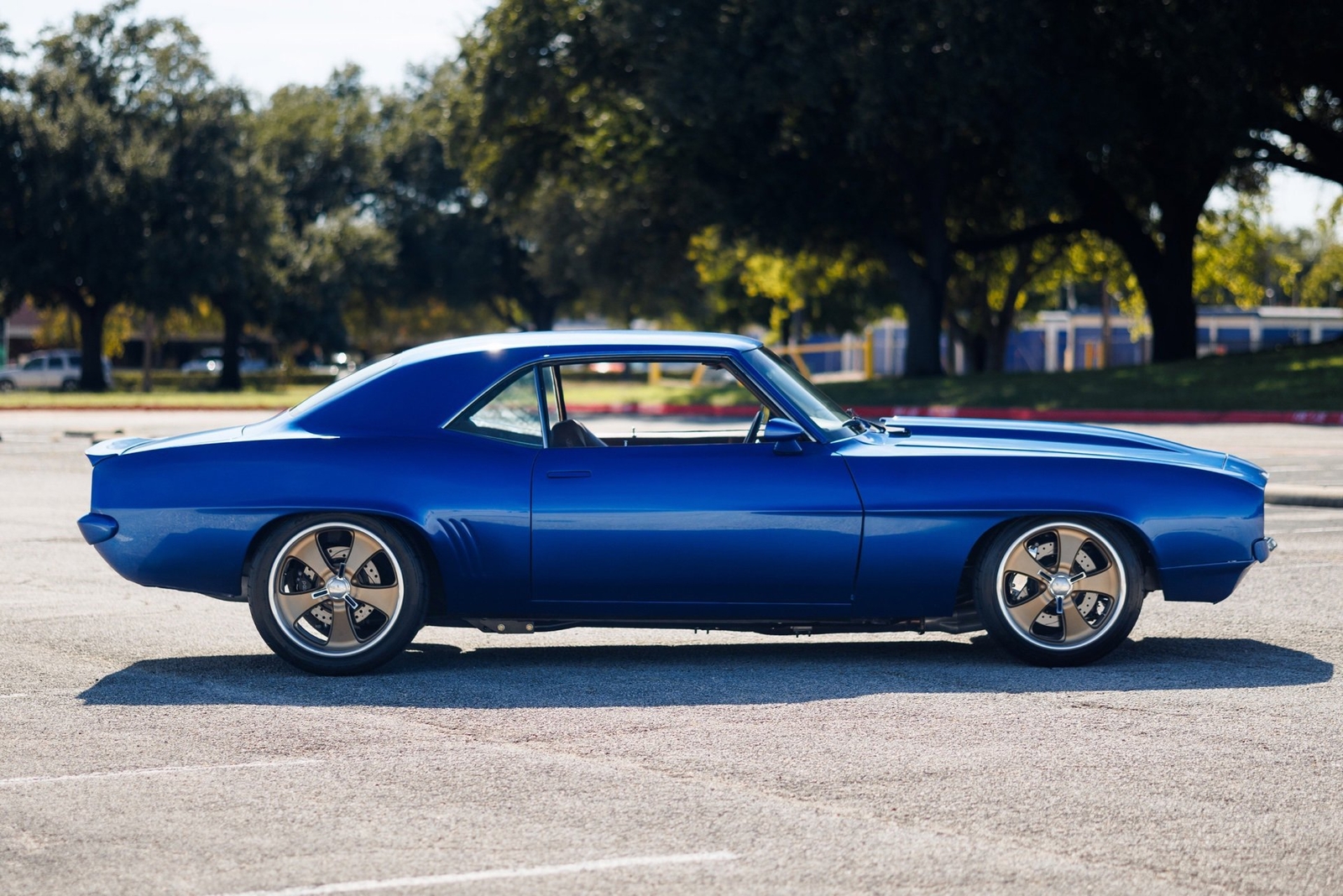 Chevrolet-Camaro-1969-2D-Coupe-13