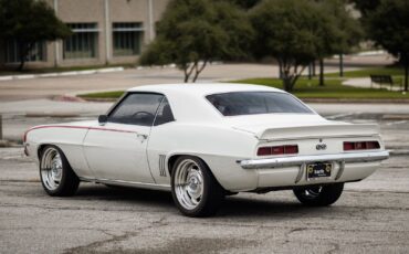 Chevrolet-Camaro-1969-2D-Coupe-15