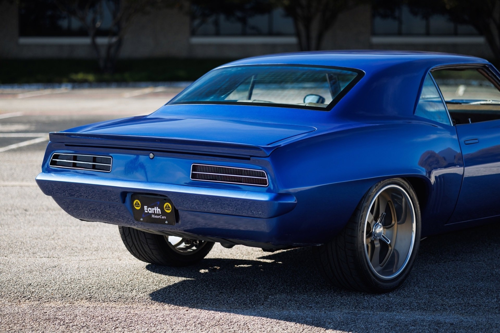 Chevrolet-Camaro-1969-2D-Coupe-16