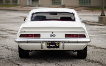 Chevrolet-Camaro-1969-2D-Coupe-21