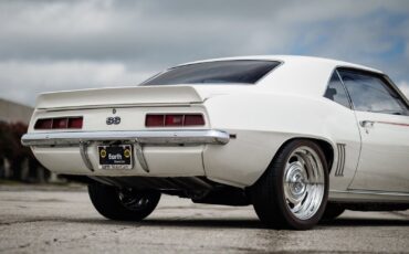 Chevrolet-Camaro-1969-2D-Coupe-25