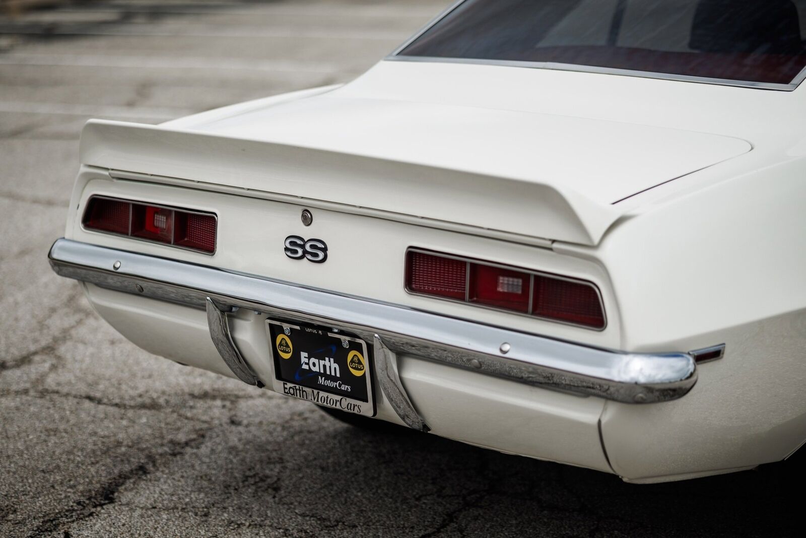 Chevrolet-Camaro-1969-2D-Coupe-26