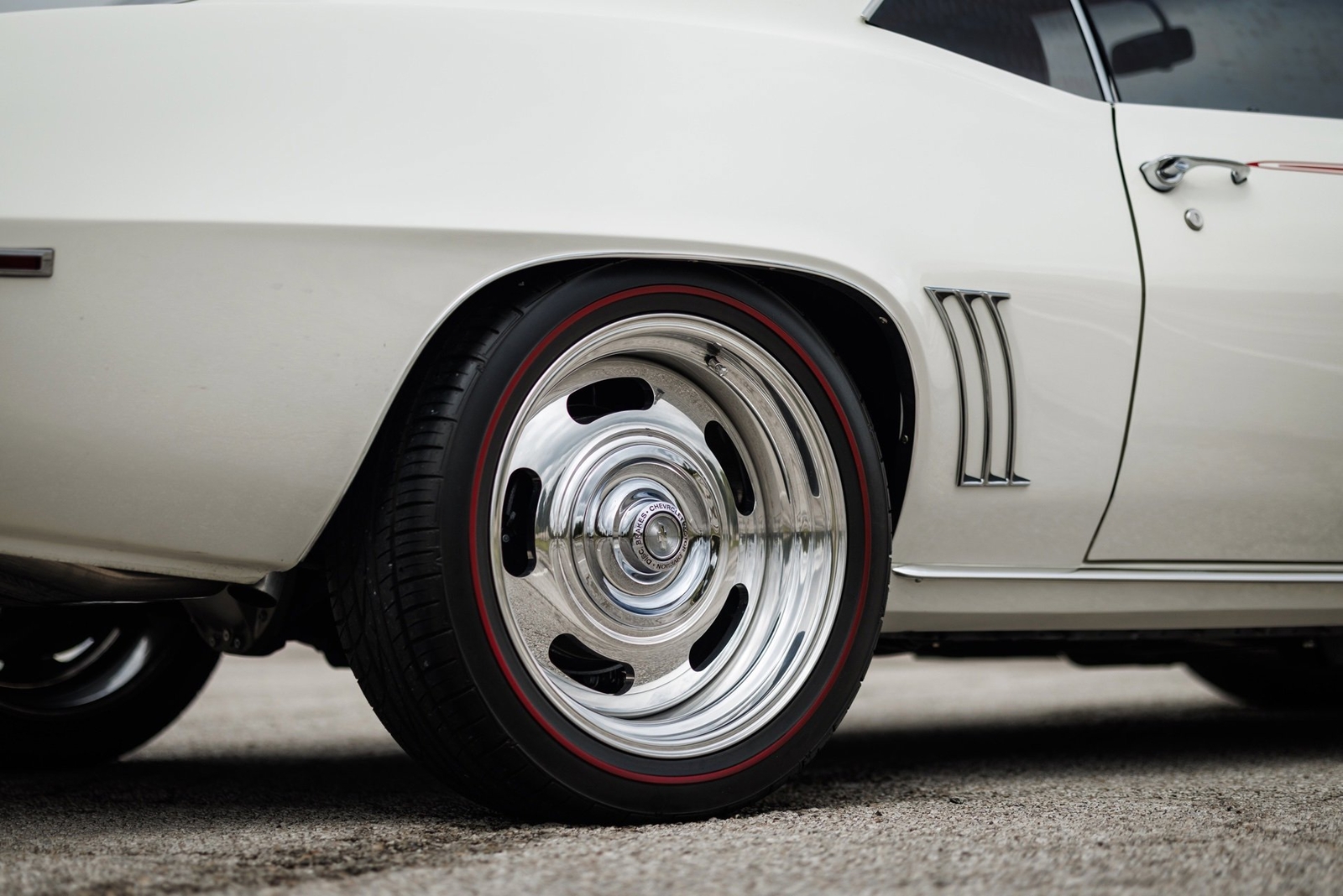 Chevrolet-Camaro-1969-2D-Coupe-36