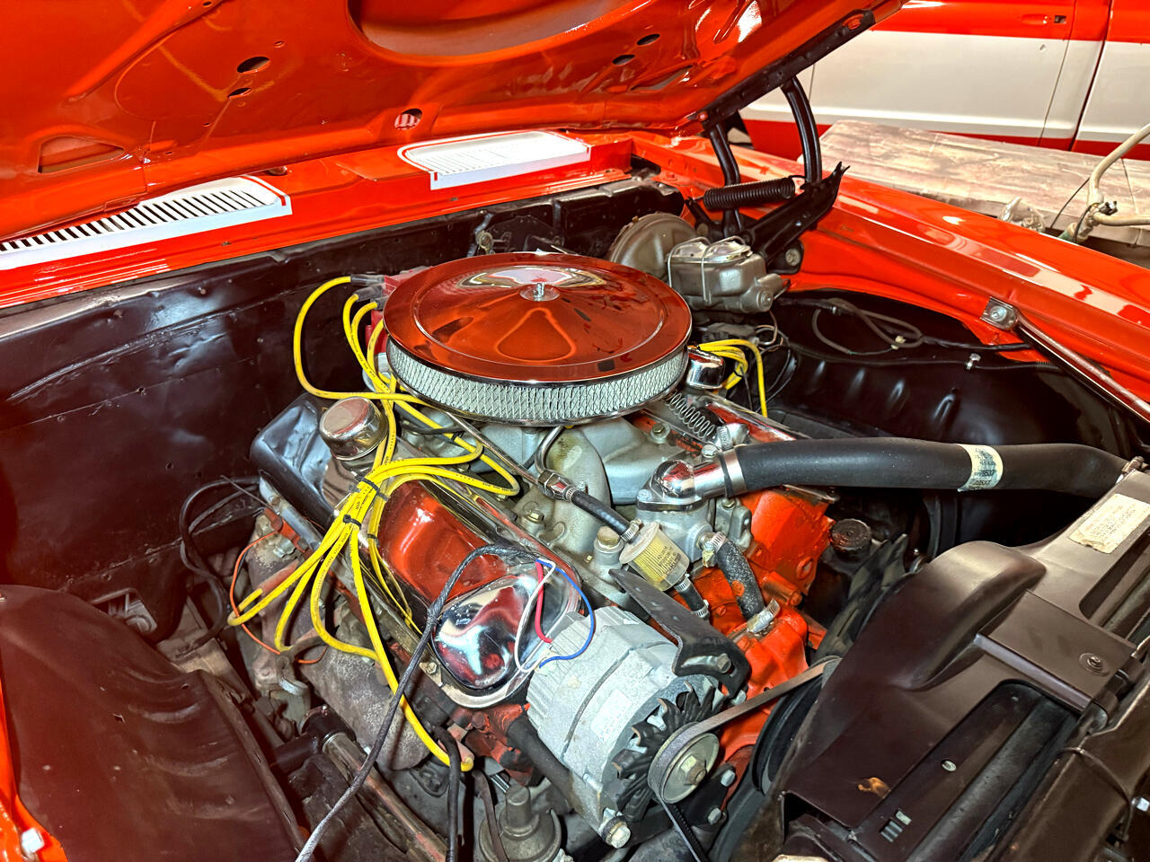 Chevrolet-Camaro-1969-American-Muscle-Car-19