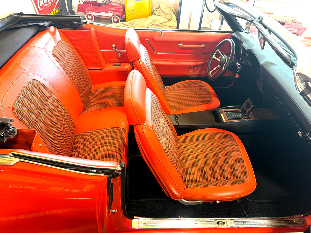 Chevrolet-Camaro-1969-American-Muscle-Car-23