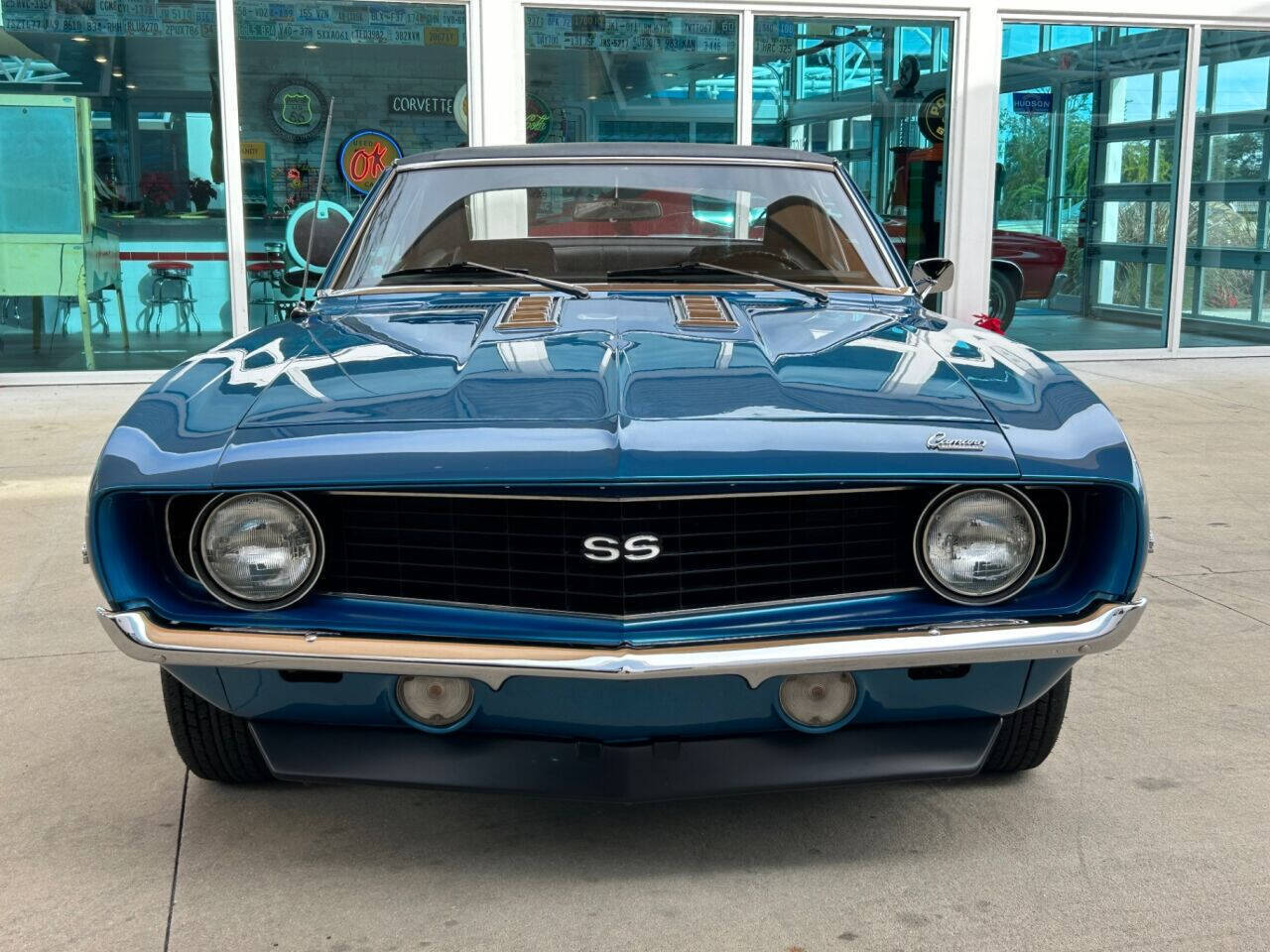 Chevrolet-Camaro-1969-Convertible-1