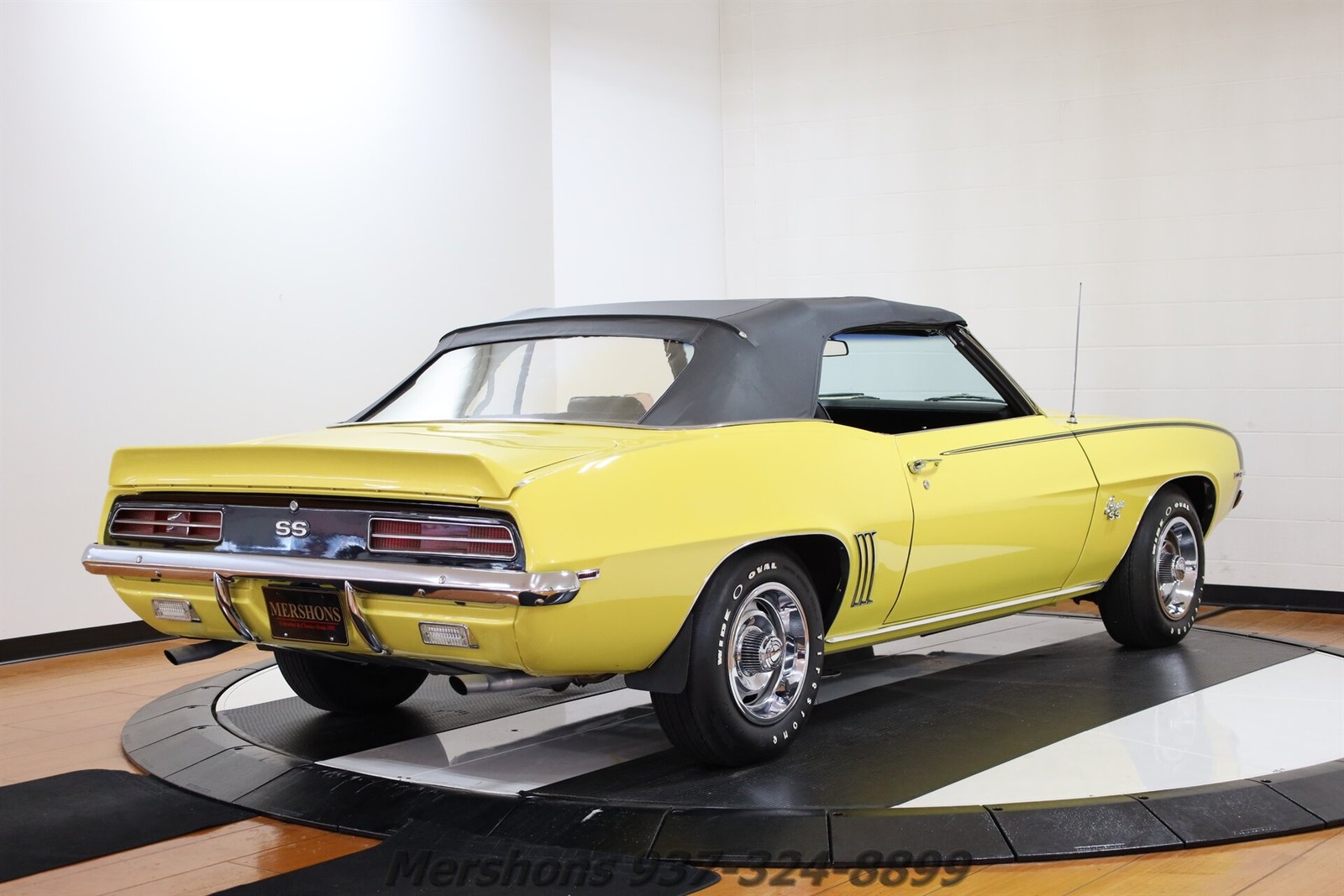 Chevrolet-Camaro-1969-Convertible-10